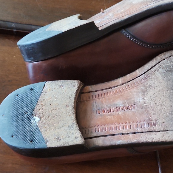 Cole Hann Tan Dress Shoes Size 9 - Picture 5 of 5